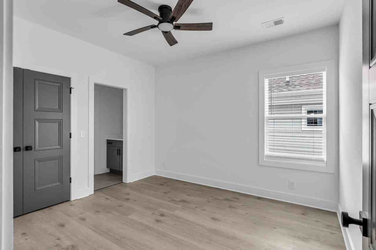 2110B 11th Ave N #NA - Photo 4 of 11