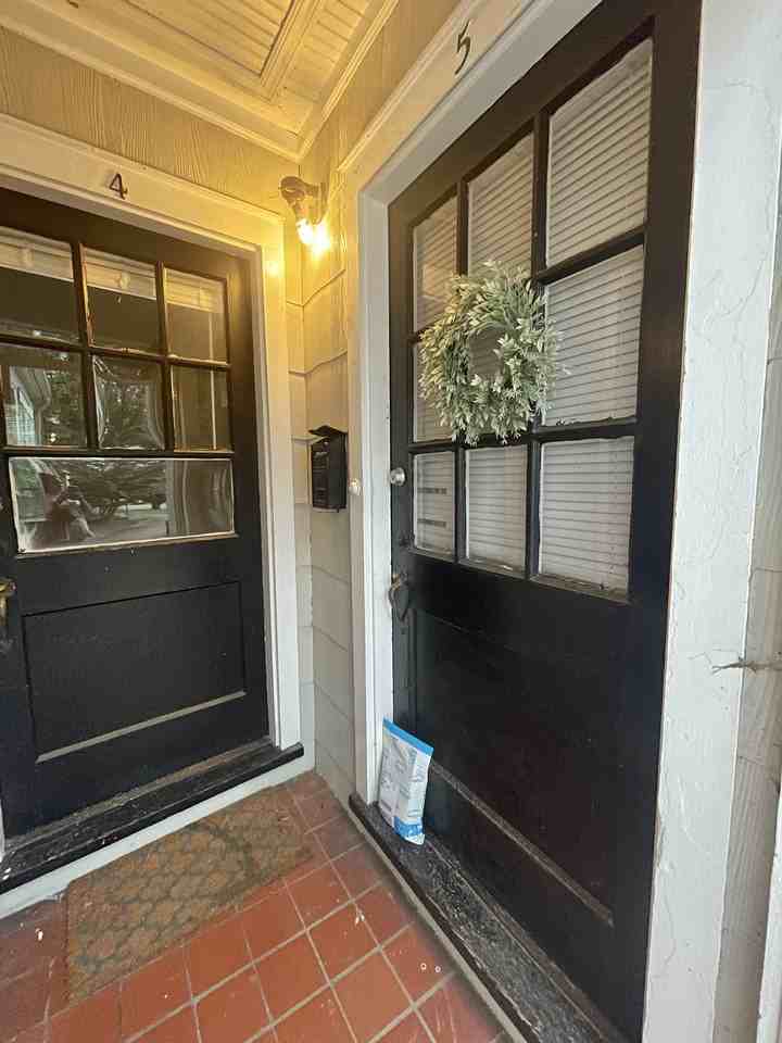 912 Oxmoor Rd #5 - Photo 2 of 10