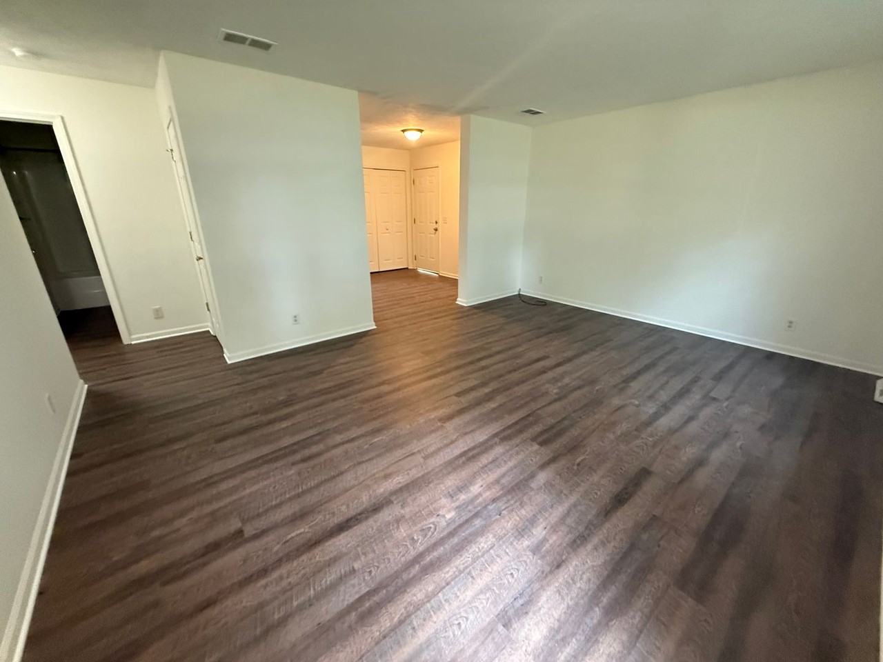 230 Bernower Ave Sw #230 - Photo 2 of 8