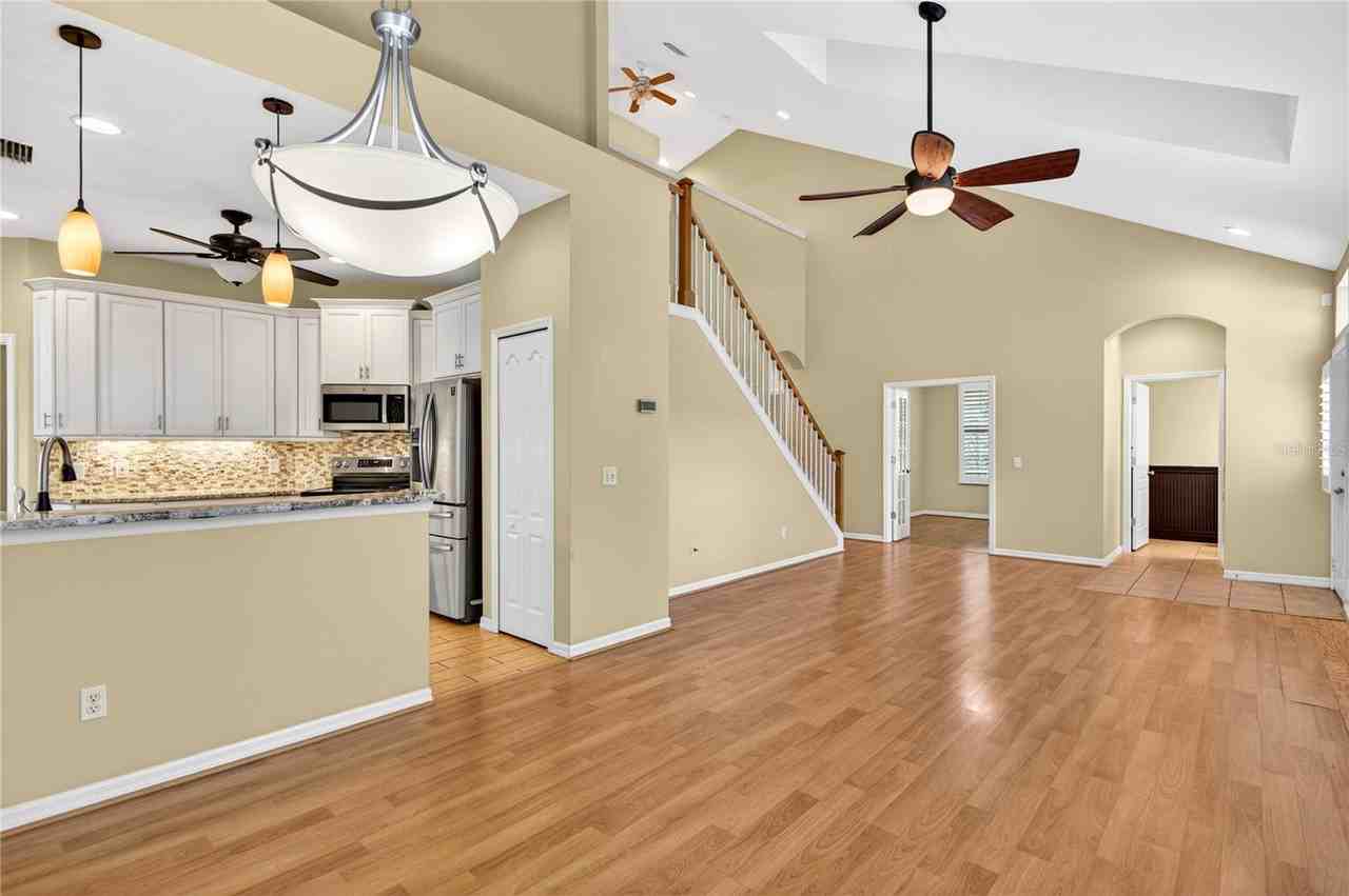 10801 Spring Mountain Pl #NA - Photo 5 of 28