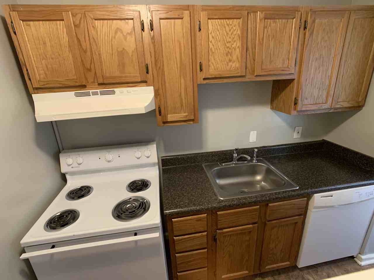 1661 Valley Ave #E - Photo 7 of 17