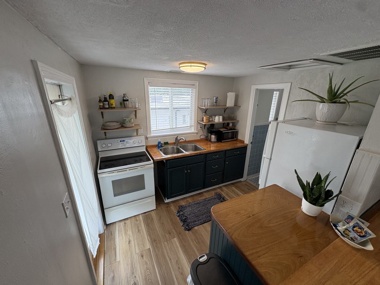 2635 Dartmouth Ave N #2635-1-2 - Photo 7 of 19