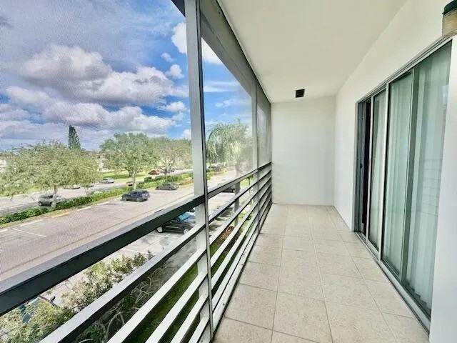 156 Fanshaw D #156 - Photo 7 of 35