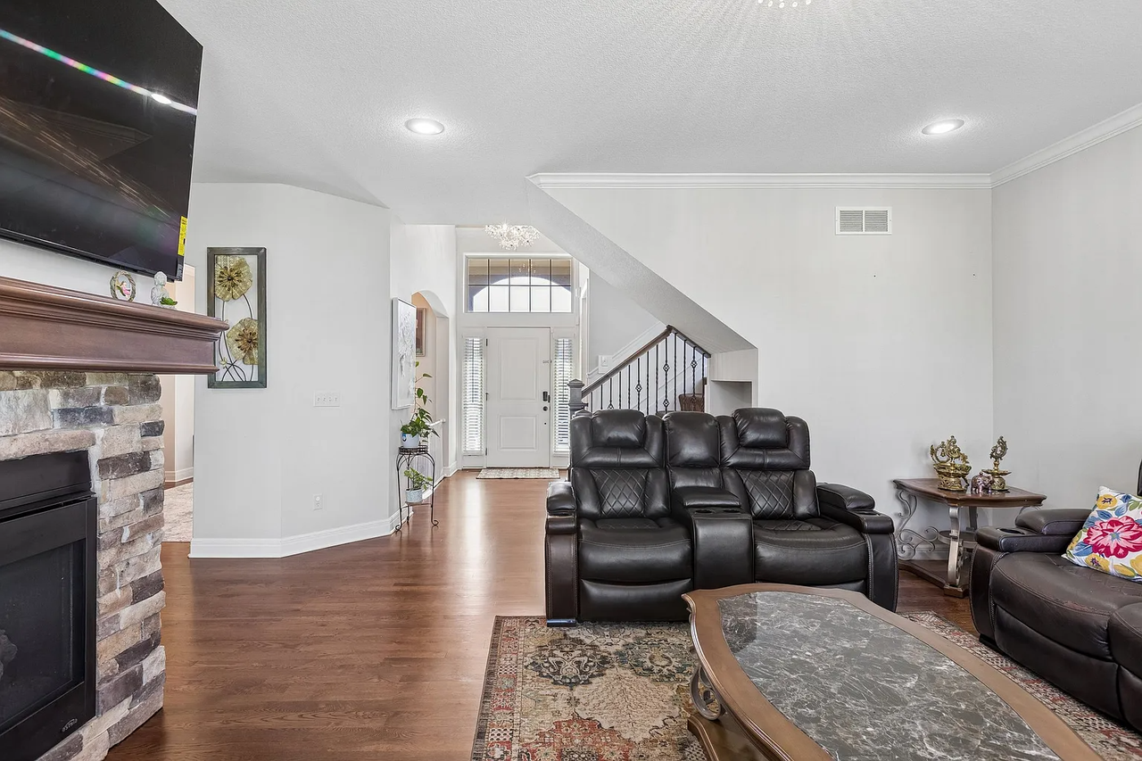 16324 Farley St #NA - Photo 5 of 41