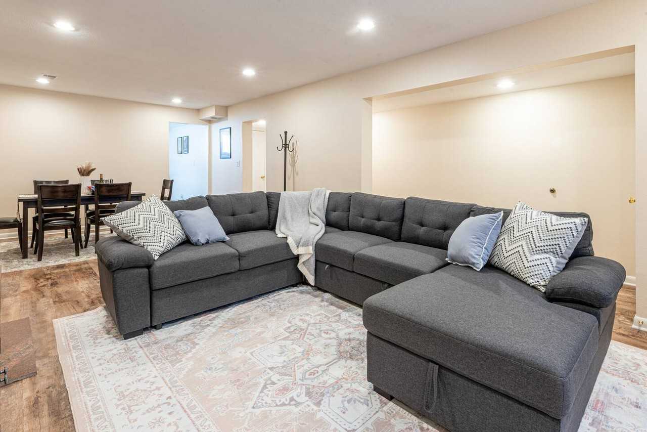 3726 N Clay St #2 - Photo 3 of 13