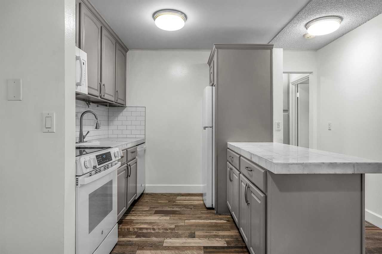 802 Camino Real #NA - Photo 4 of 11