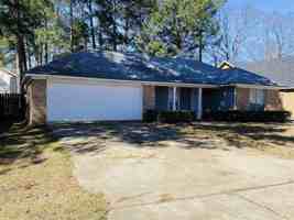 featured image of 439 Riverbend Dr #NA
