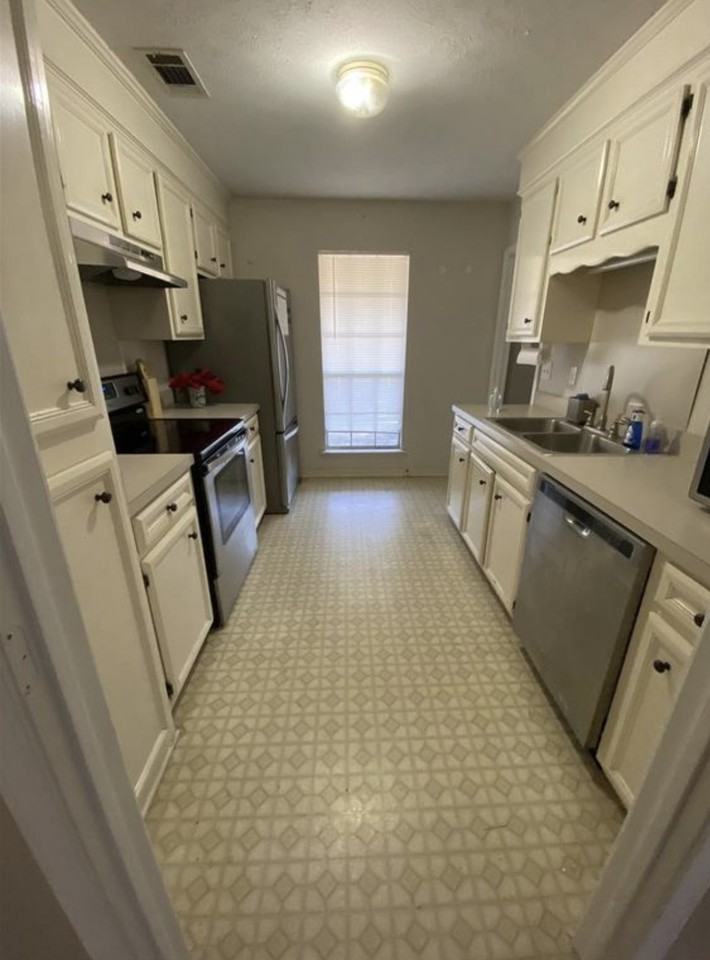 439 Riverbend Dr #NA - Photo 2 of 4