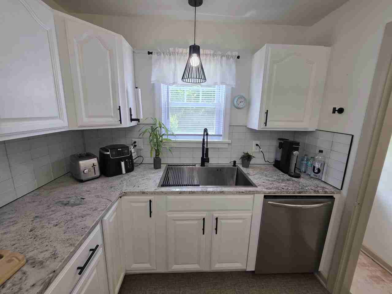 915 Mackow Dr #NA - Photo 5 of 19