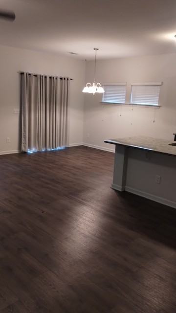 194 Bonhomme Cir #NA - Photo 3 of 11