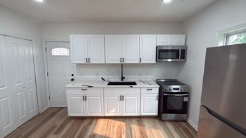 featured image of 6211 Lawn Ave #1