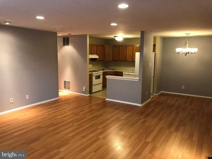 Woods Dr #1806 - Photo 6 of 8