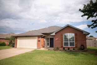 2916 E Lake Dr #NA - Photo 1 of 1