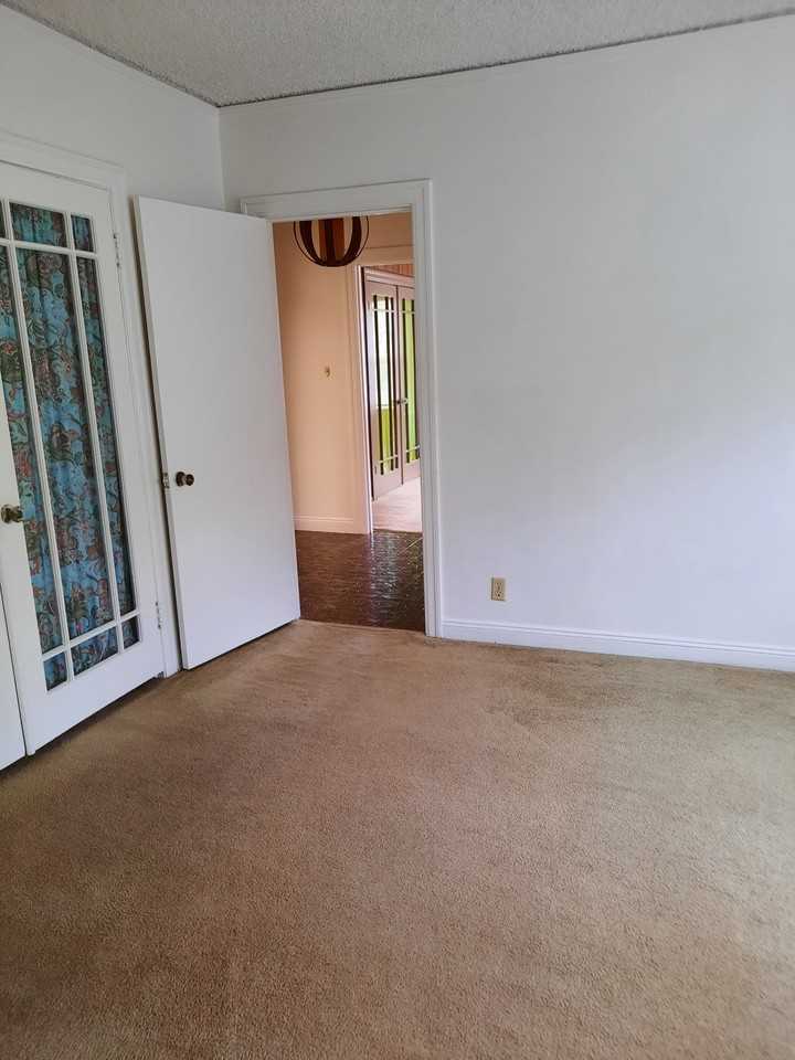 4172 35th Ave #3 - Photo 2 of 5