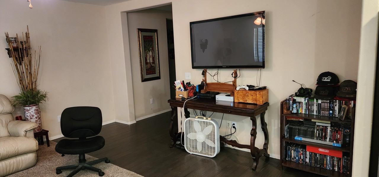 34129 Hillside Dr #A - Photo 6 of 10
