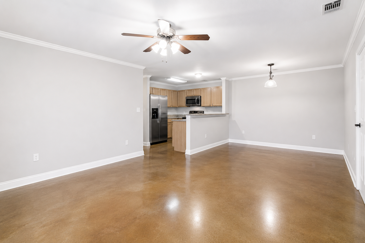 1821 Post Rd #2D - Photo 5 of 13
