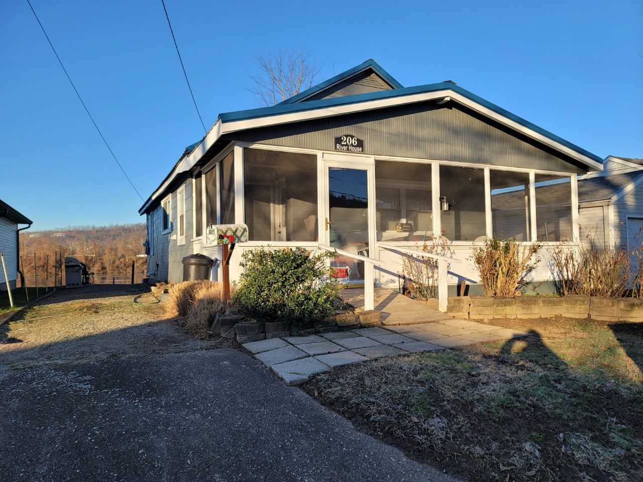 206 Kanawha Ave #NA