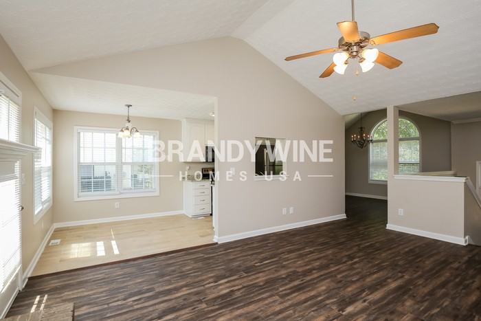 814 Evergreen Dr - Photo 5 of 20