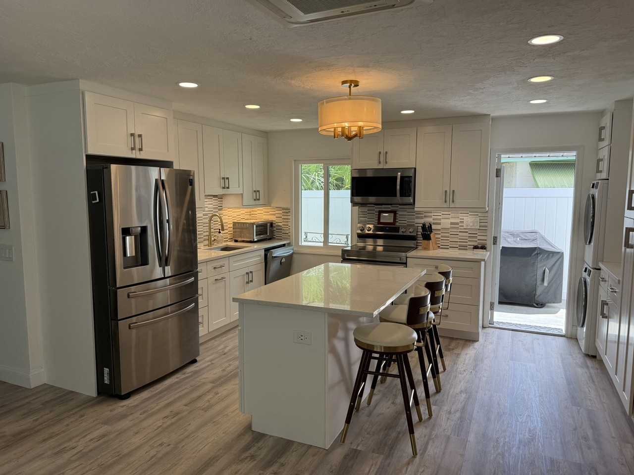 515 1st Ave E #NA - Photo 5 of 13
