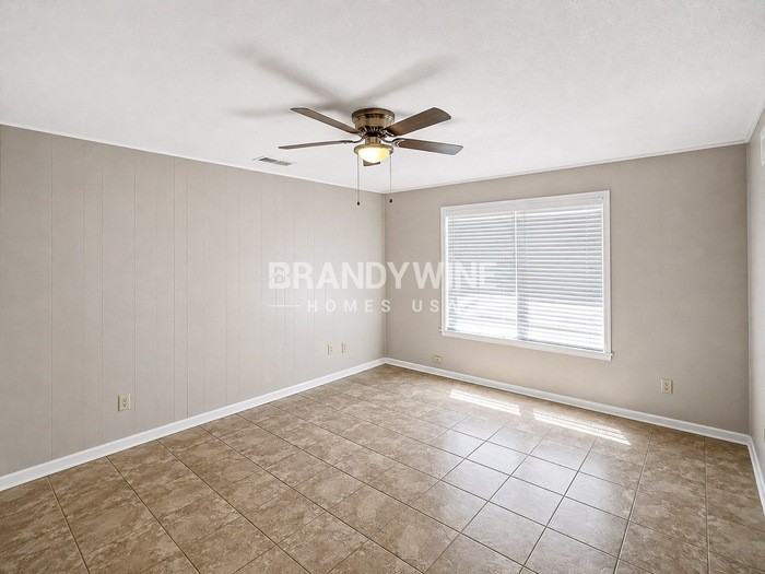 1313 Mullins Station Rd - Photo 4 of 21