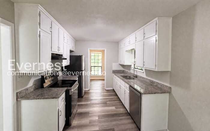 5328 Balboa Ave - Photo 3 of 27