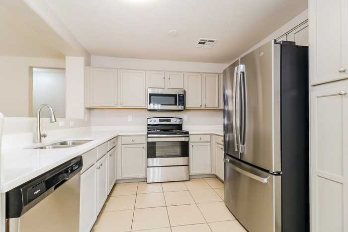 22834 W Mohave St - Photo 4 of 17