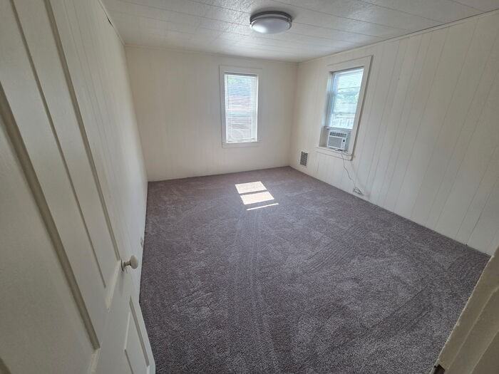 701 8th St #2 - Photo 7 of 12