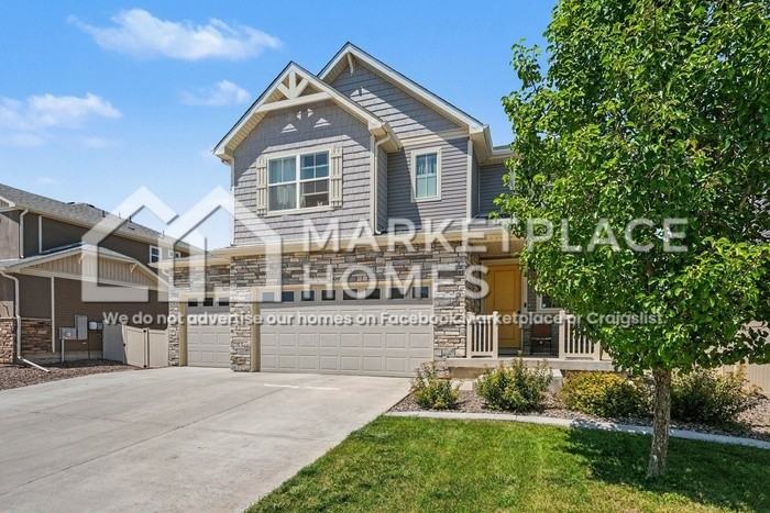 4247 Riverwalk Cir - Photo 2 of 32