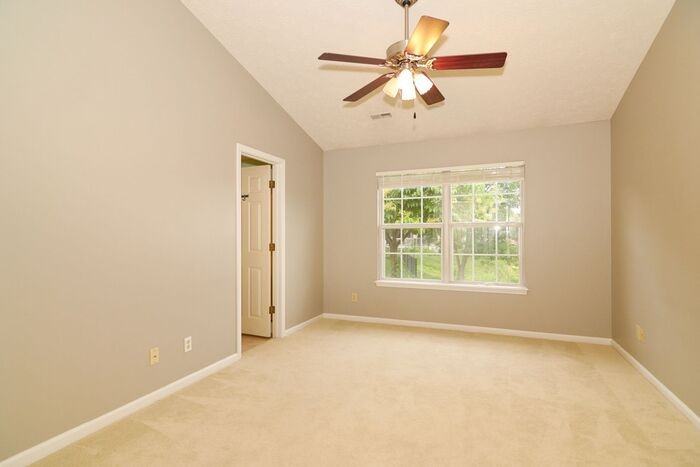 10838 Belair Dr - Photo 7 of 17