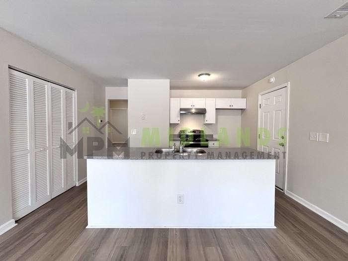 29A Battery Walk Ct - Photo 6 of 38