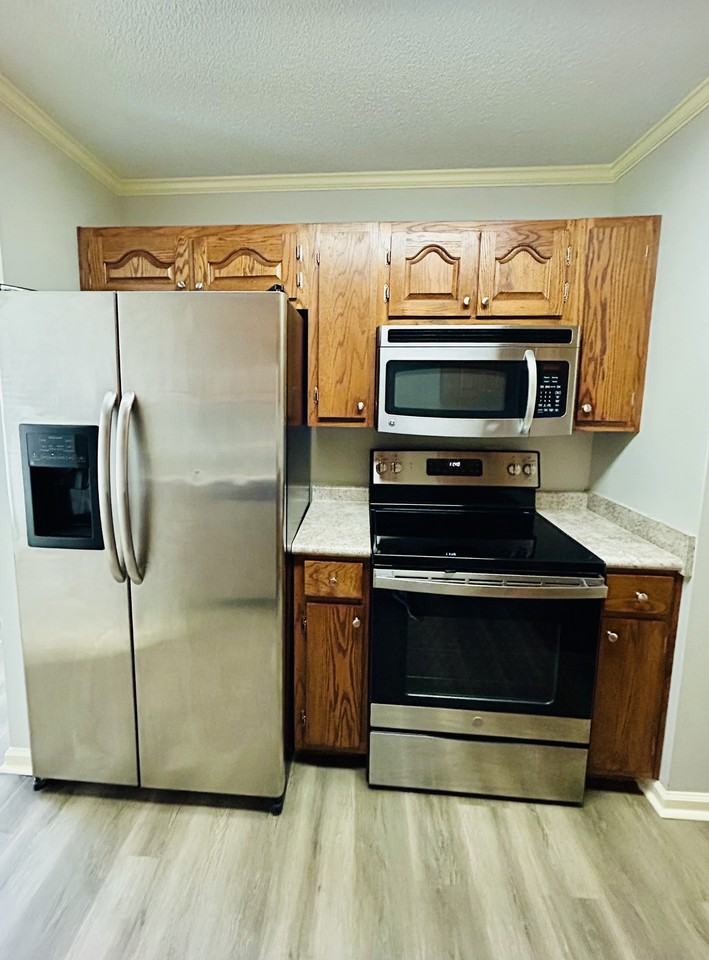 Liberty Dr #1608 - Photo 4 of 15