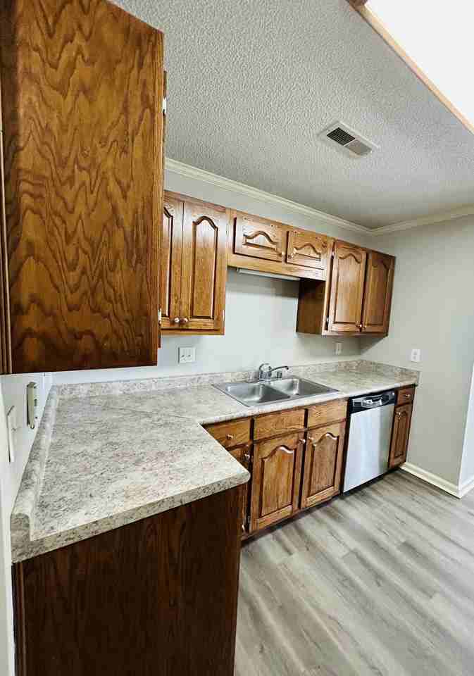 Liberty Dr #1608 - Photo 5 of 15