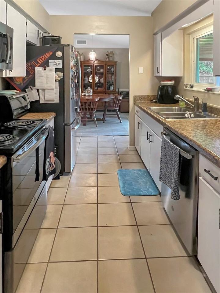 3649 Ne 28th Ct #NA - Photo 7 of 20