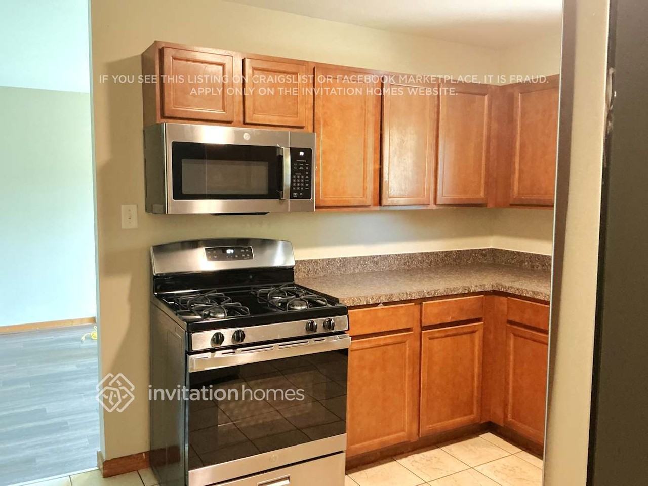 5525 Ann Marie Ln - Photo 7 of 20