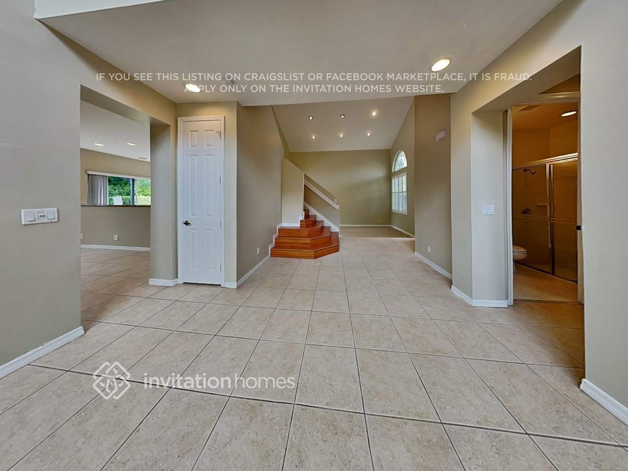 5817 Nw 125th Ave - Photo 6 of 23
