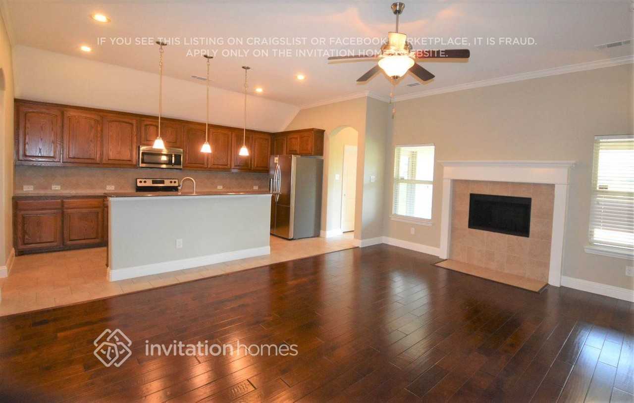 214 Range Rd - Photo 4 of 18