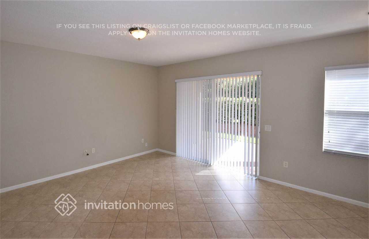 7866 Jewelwood Dr - Photo 4 of 17