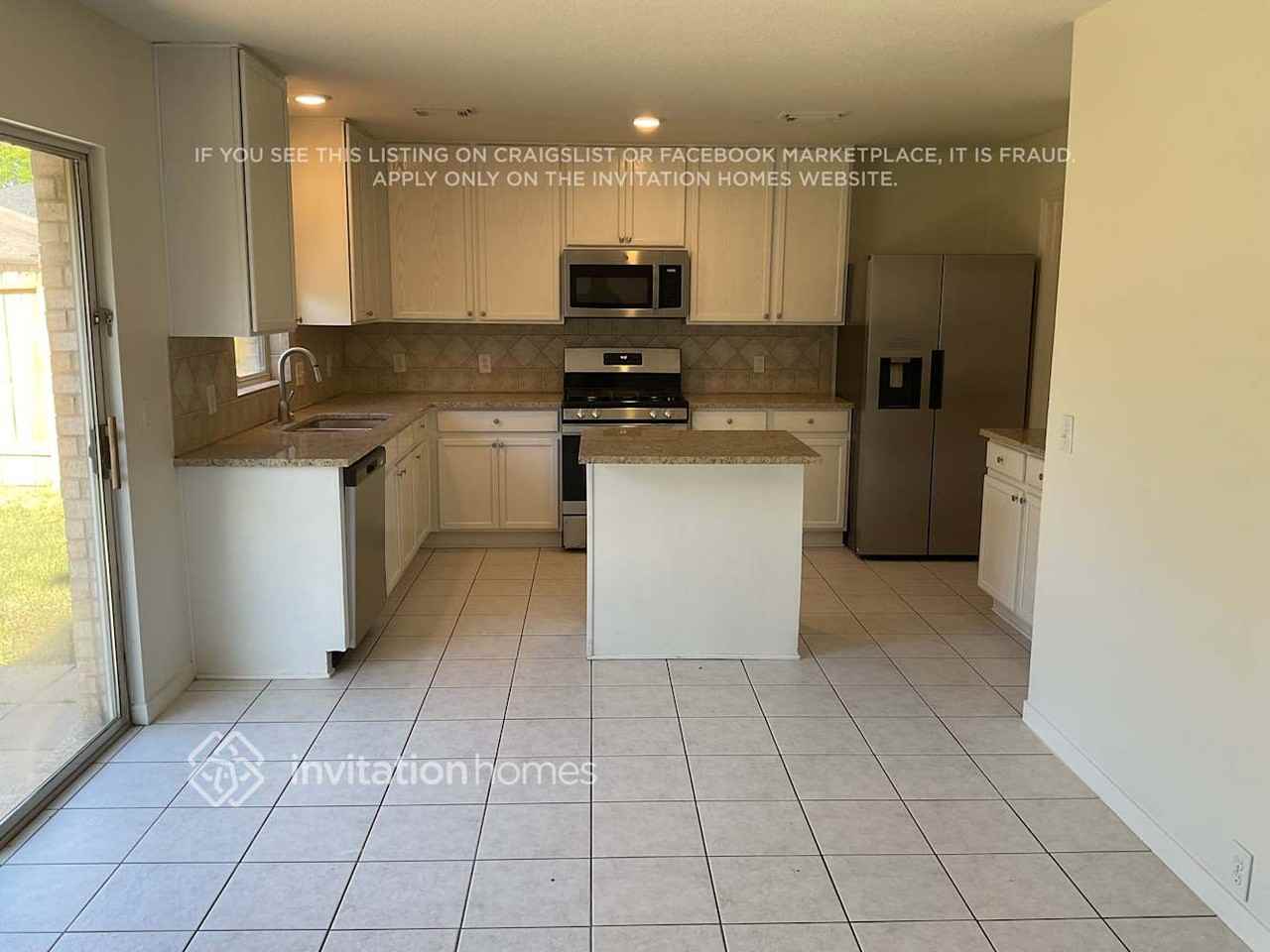 17326 Turquoise Stream Dr - Photo 3 of 15