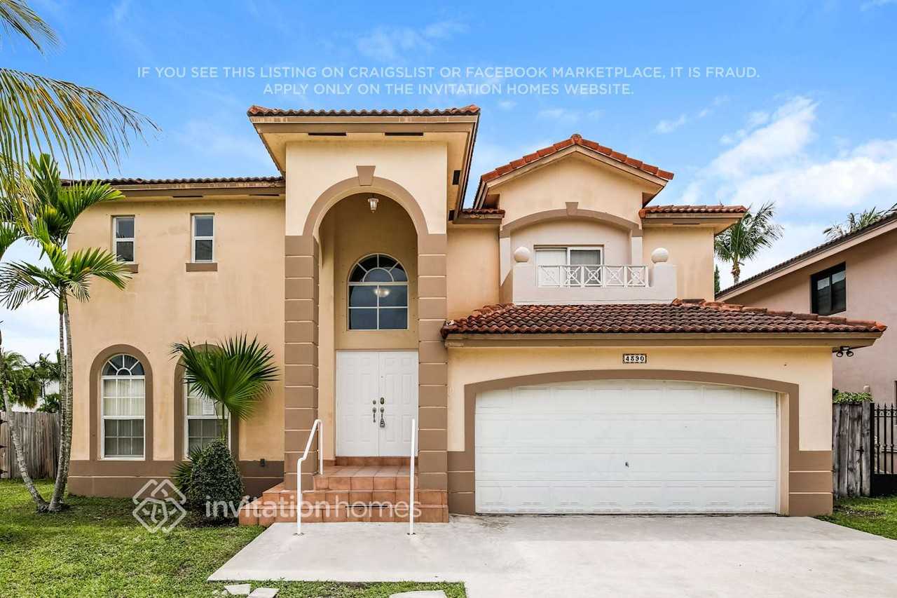 4390 Sw 159th Ave