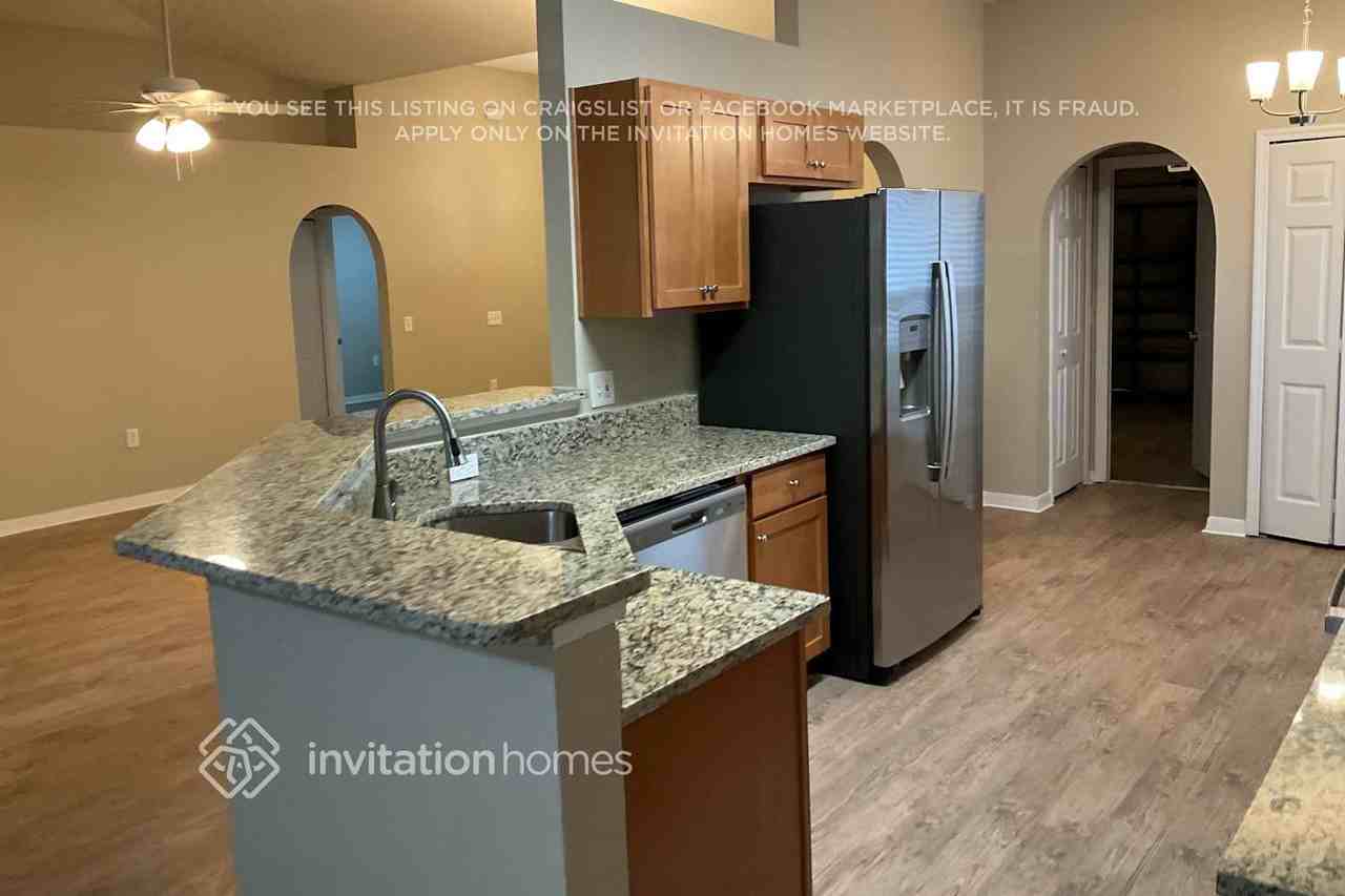 62 Reeding Ridge Dr W - Photo 7 of 20