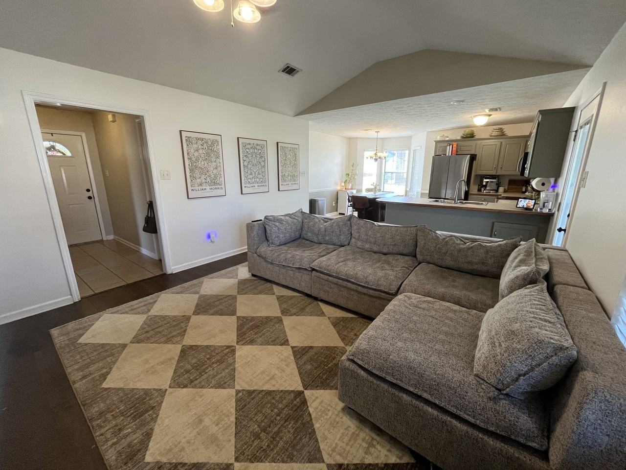98 Rosebud Cir #1 - Photo 4 of 17