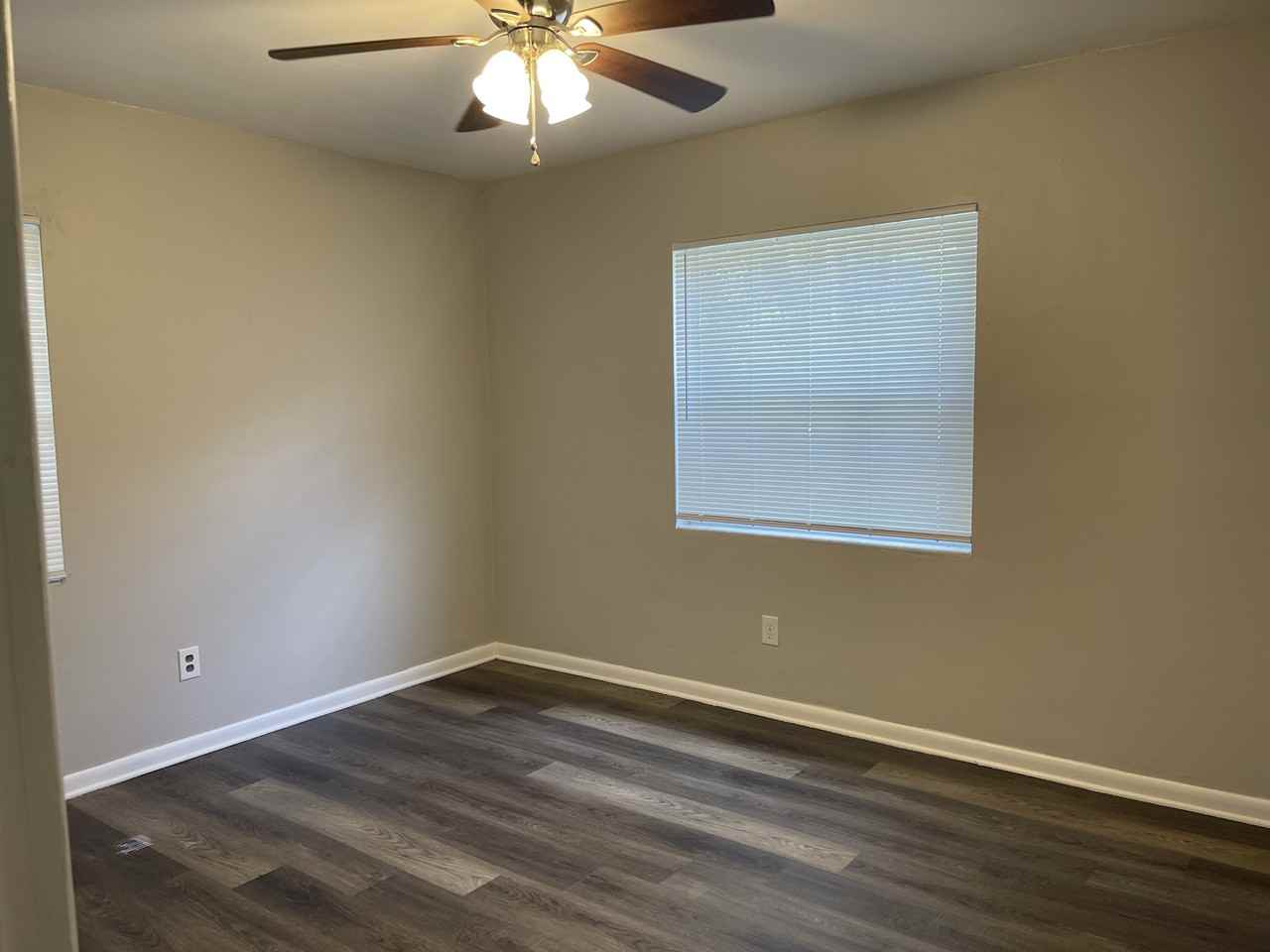4402 Melrose Ave #1 - Photo 6 of 14