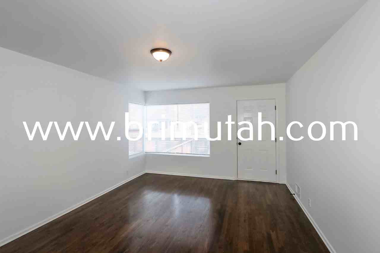 3210 S. 2300 E. North - Photo 3 of 20