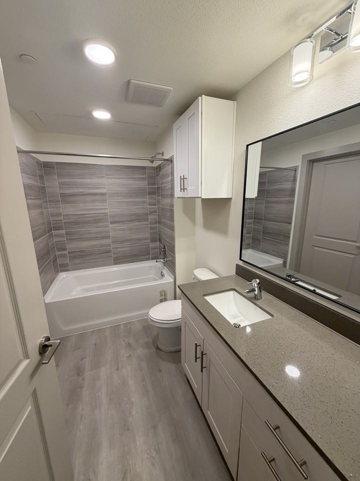 9501 El Centro DriveApt 316 #316 - Photo 3 of 26
