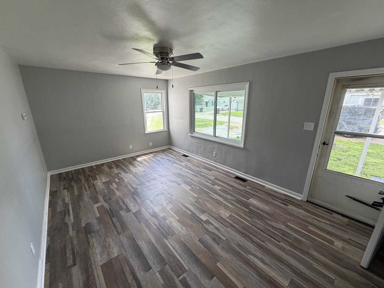 3404 S Grant St #1 - Photo 6 of 10