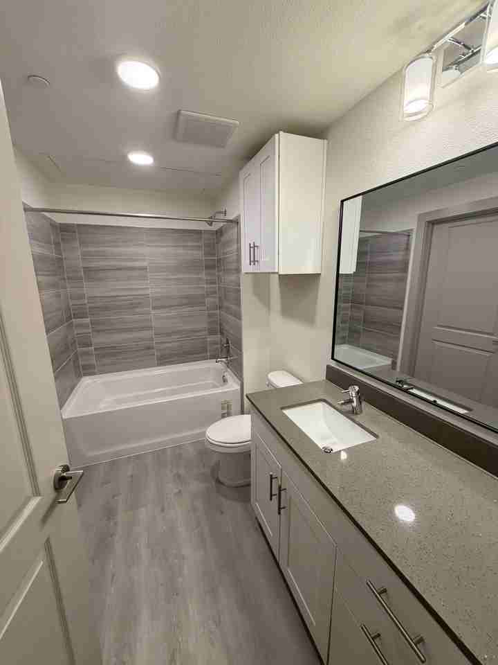 9501 El Centro DriveApt 304 #304 - Photo 3 of 26