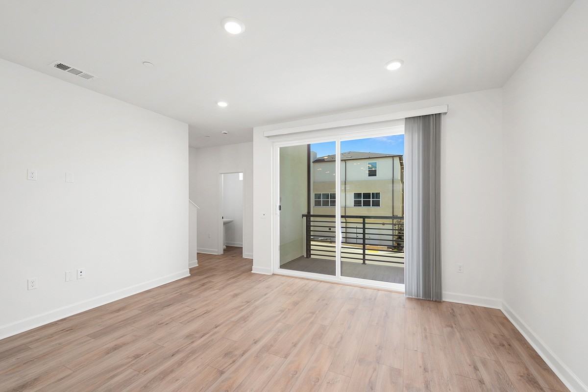 842 Kili St #5 - Photo 7 of 39