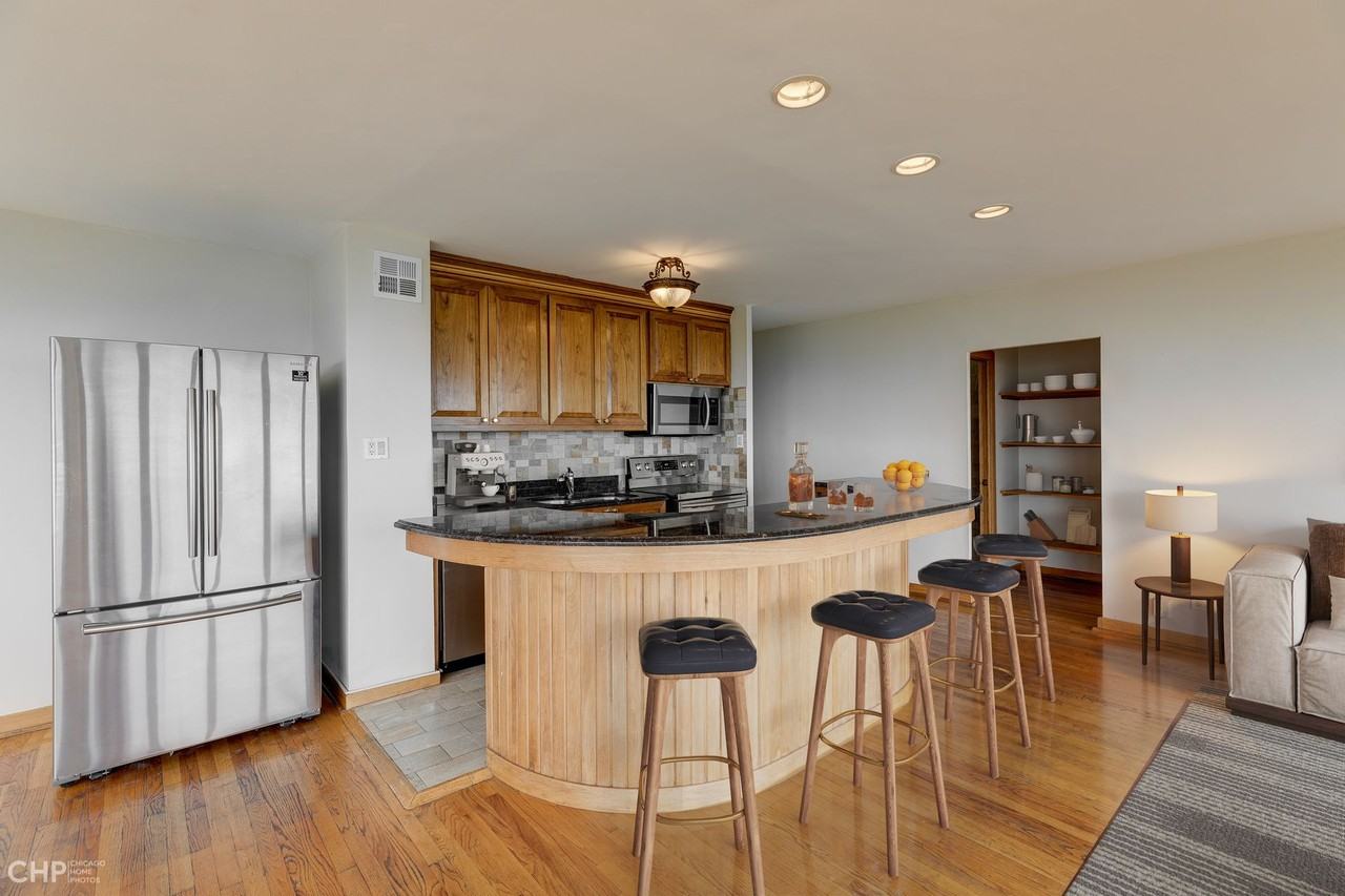 4180 Marine Terrace Apartments - Photo 4 of 50