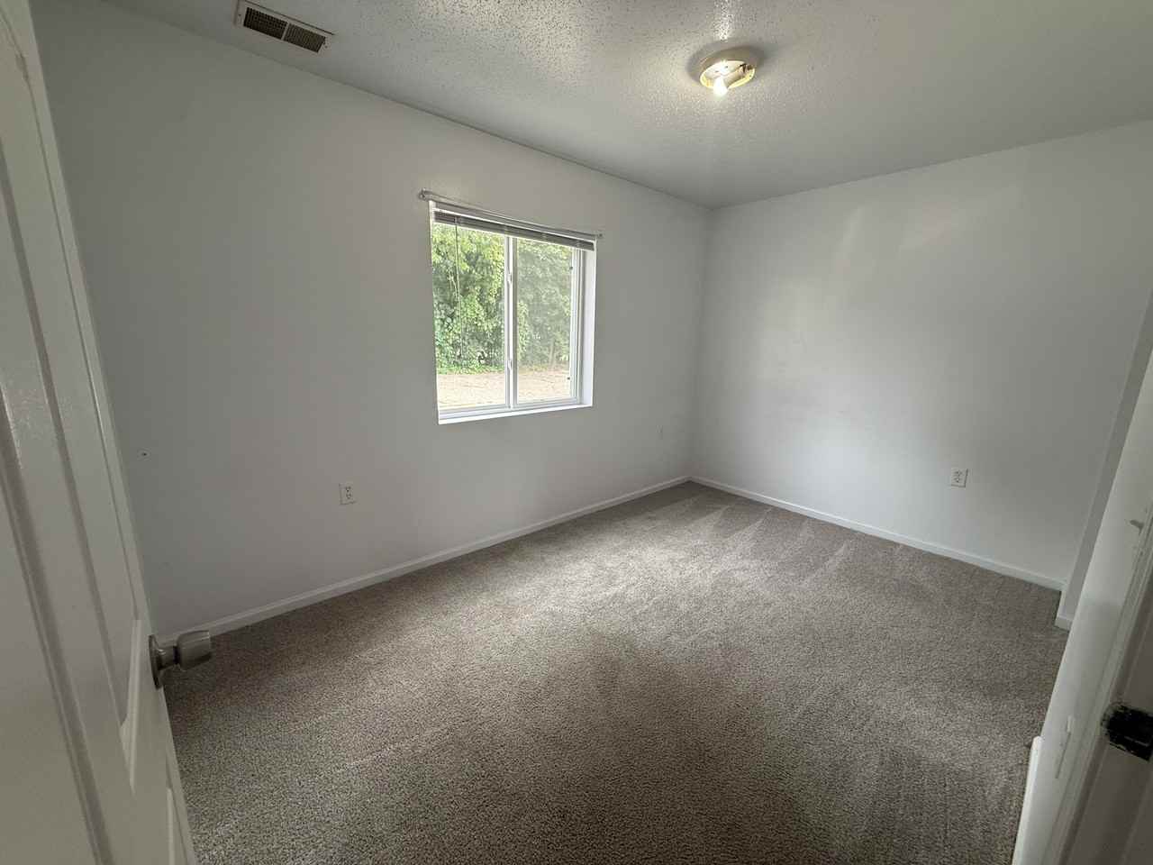 330 W Cherry St #Y23 - Photo 2 of 23