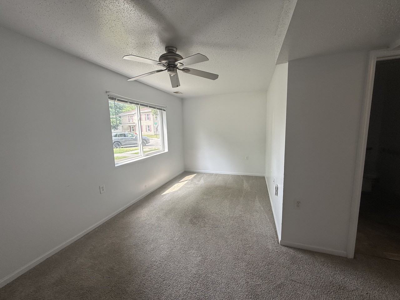 330 W Cherry St #Y23 - Photo 7 of 23